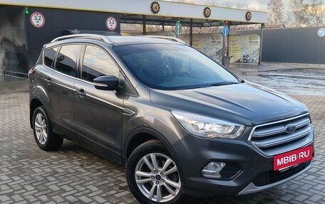 Ford Kuga III, 2018 год, 1 900 000 рублей, 3 фотография