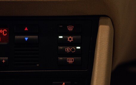 BMW 5 серия, 2003 год, 970 000 рублей, 29 фотография