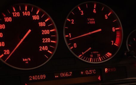 BMW 5 серия, 2003 год, 970 000 рублей, 30 фотография