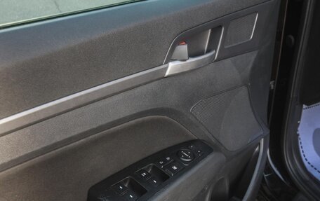 Hyundai Elantra VI рестайлинг, 2019 год, 1 349 000 рублей, 9 фотография