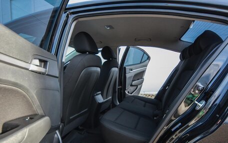 Hyundai Elantra VI рестайлинг, 2019 год, 1 349 000 рублей, 8 фотография