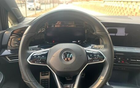 Volkswagen Golf VIII, 2022 год, 1 500 000 рублей, 9 фотография