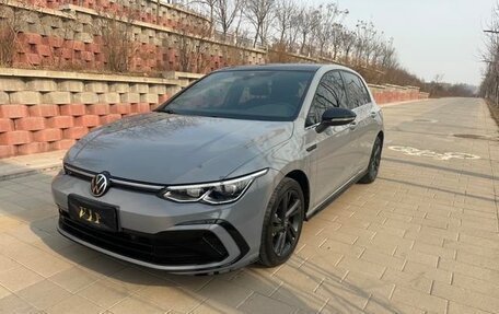 Volkswagen Golf VIII, 2022 год, 1 500 000 рублей, 3 фотография