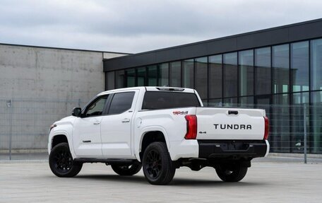 Toyota Tundra, 2023 год, 7 890 000 рублей, 3 фотография