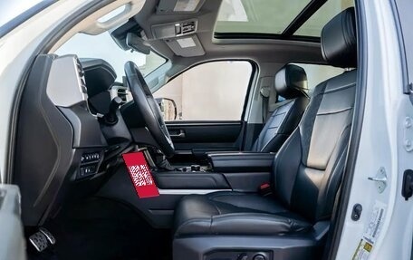 Toyota Tundra, 2023 год, 7 890 000 рублей, 8 фотография