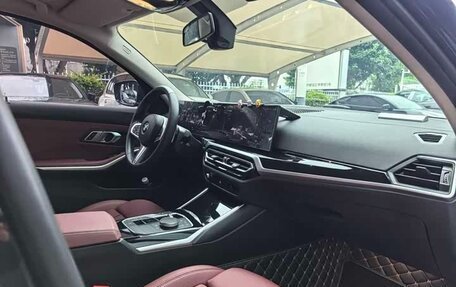 BMW 3 серия, 2024 год, 3 900 000 рублей, 6 фотография