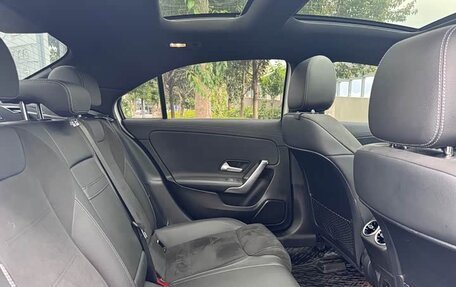 Mercedes-Benz A-Класс, 2021 год, 1 770 000 рублей, 7 фотография