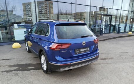 Volkswagen Tiguan II, 2018 год, 2 498 900 рублей, 8 фотография