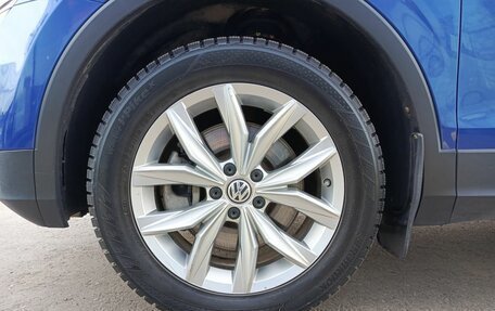 Volkswagen Tiguan II, 2018 год, 2 498 900 рублей, 22 фотография