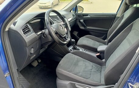 Volkswagen Tiguan II, 2018 год, 2 498 900 рублей, 20 фотография