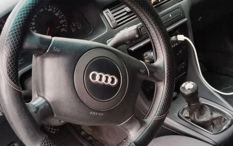 Audi A6, 1998 год, 390 000 рублей, 6 фотография