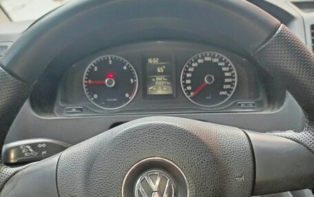 Volkswagen Caravelle T5, 2011 год, 1 900 000 рублей, 9 фотография