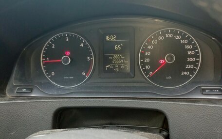 Volkswagen Caravelle T5, 2011 год, 1 900 000 рублей, 11 фотография