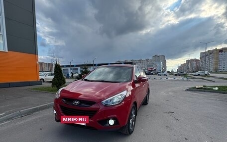 Hyundai ix35 I рестайлинг, 2013 год, 1 500 000 рублей, 2 фотография