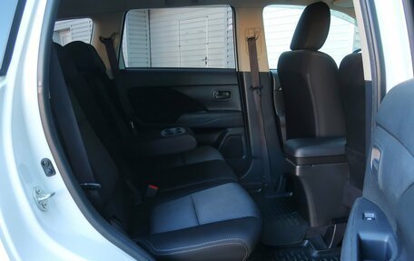 Mitsubishi Outlander III рестайлинг 3, 2017 год, 1 849 000 рублей, 25 фотография