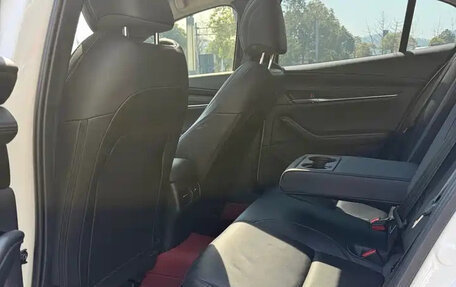 Mazda 3, 2023 год, 1 720 028 рублей, 11 фотография