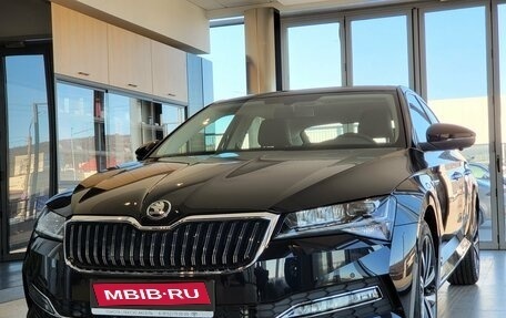 Skoda Superb III рестайлинг, 2025 год, 2 899 000 рублей, 1 фотография