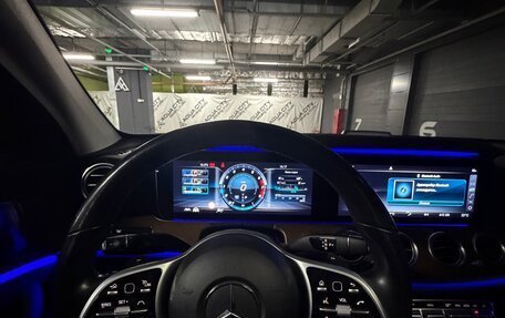 Mercedes-Benz E-Класс, 2020 год, 4 550 000 рублей, 5 фотография