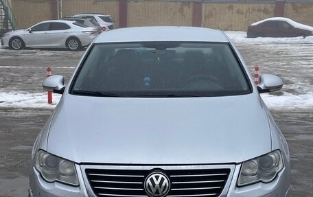 Volkswagen Passat B6, 2007 год, 589 000 рублей, 1 фотография