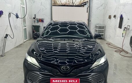 Toyota Camry, 2020 год, 3 800 000 рублей, 1 фотография