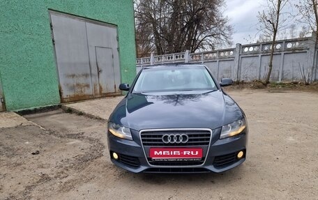 Audi A4, 2011 год, 1 150 000 рублей, 1 фотография