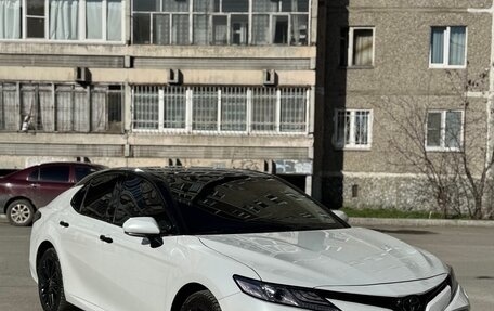 Toyota Camry, 2020 год, 2 750 000 рублей, 1 фотография
