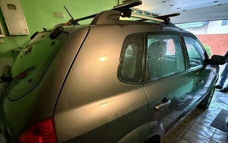 Hyundai Tucson III, 2008 год, 1 000 000 рублей, 4 фотография