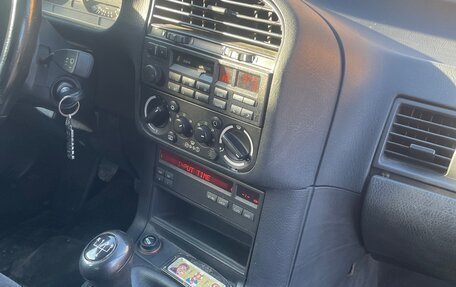 BMW 3 серия, 1993 год, 1 100 000 рублей, 9 фотография