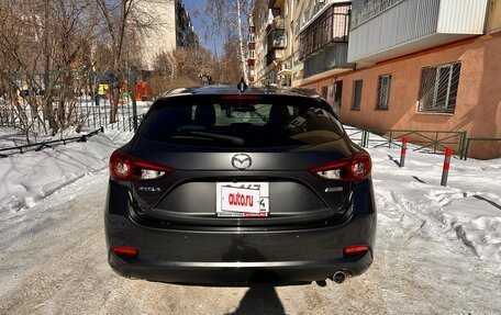 Mazda Axela, 2016 год, 1 700 000 рублей, 24 фотография