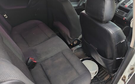 Volkswagen Polo III рестайлинг, 2001 год, 170 000 рублей, 4 фотография