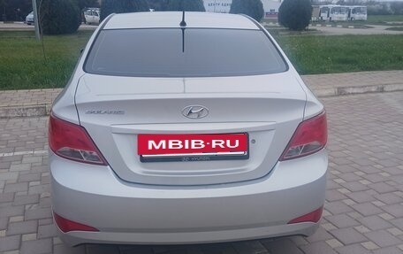 Hyundai Solaris II рестайлинг, 2016 год, 800 000 рублей, 7 фотография