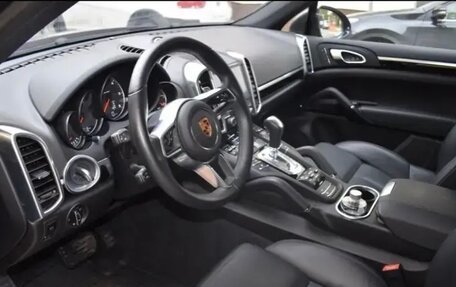 Porsche Cayenne III, 2016 год, 6 000 000 рублей, 10 фотография