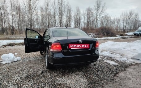 Volkswagen Polo VI (EU Market), 2011 год, 600 000 рублей, 3 фотография