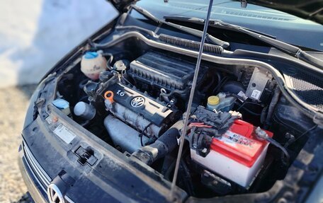 Volkswagen Polo VI (EU Market), 2011 год, 600 000 рублей, 17 фотография