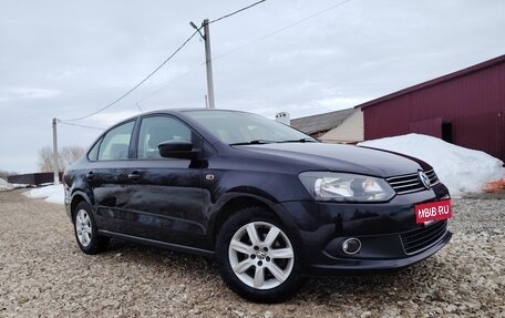 Volkswagen Polo VI (EU Market), 2011 год, 600 000 рублей, 12 фотография