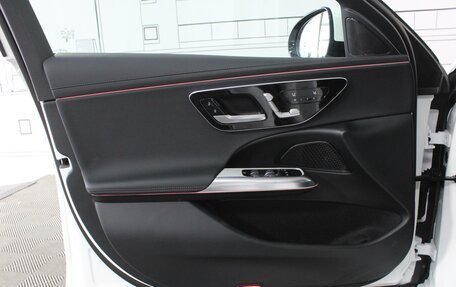 Mercedes-Benz E-Класс, 2024 год, 8 000 000 рублей, 14 фотография