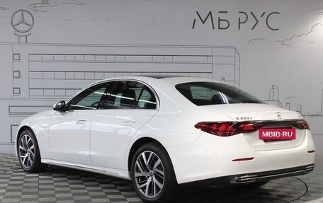 Mercedes-Benz E-Класс, 2024 год, 8 000 000 рублей, 11 фотография