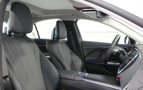 Mercedes-Benz E-Класс, 2024 год, 8 000 000 рублей, 24 фотография