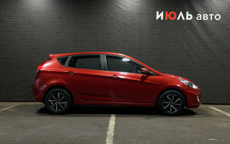 Hyundai Solaris II рестайлинг, 2011 год, 670 000 рублей, 4 фотография