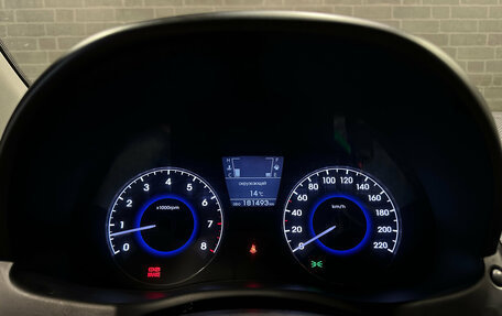 Hyundai Solaris II рестайлинг, 2011 год, 670 000 рублей, 18 фотография