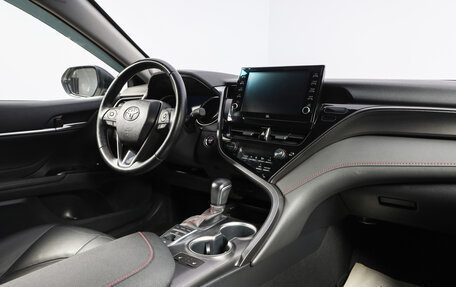 Toyota Camry, 2021 год, 4 149 000 рублей, 17 фотография