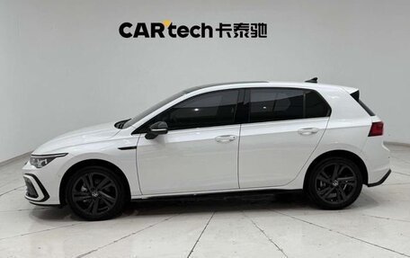 Volkswagen Golf VIII, 2022 год, 1 470 000 рублей, 7 фотография