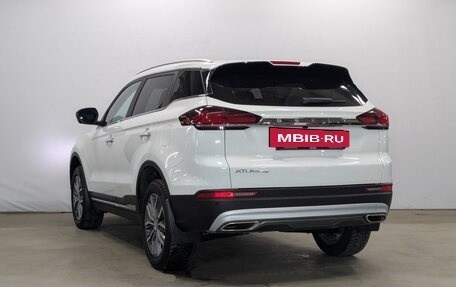 Geely Atlas, 2022 год, 1 990 000 рублей, 7 фотография