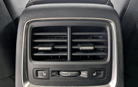 Geely Atlas, 2022 год, 1 990 000 рублей, 29 фотография