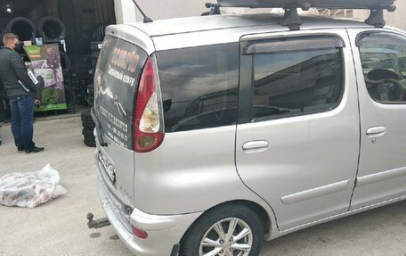 Toyota FunCargo, 2004 год, 650 000 рублей, 9 фотография