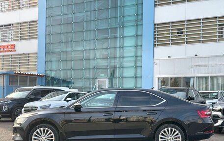 Skoda Superb III рестайлинг, 2019 год, 2 150 000 рублей, 2 фотография