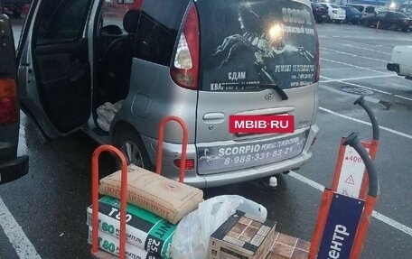 Toyota FunCargo, 2004 год, 650 000 рублей, 11 фотография