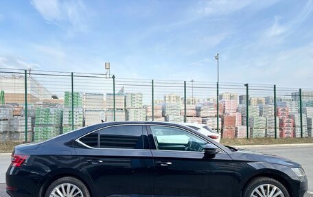 Skoda Superb III рестайлинг, 2019 год, 2 150 000 рублей, 6 фотография