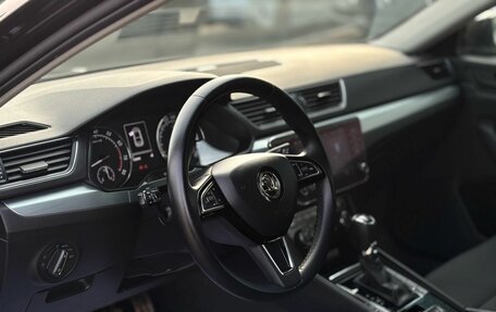 Skoda Superb III рестайлинг, 2019 год, 2 150 000 рублей, 11 фотография