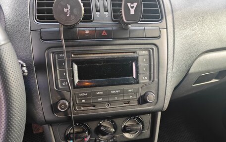 Volkswagen Polo VI (EU Market), 2014 год, 570 000 рублей, 4 фотография